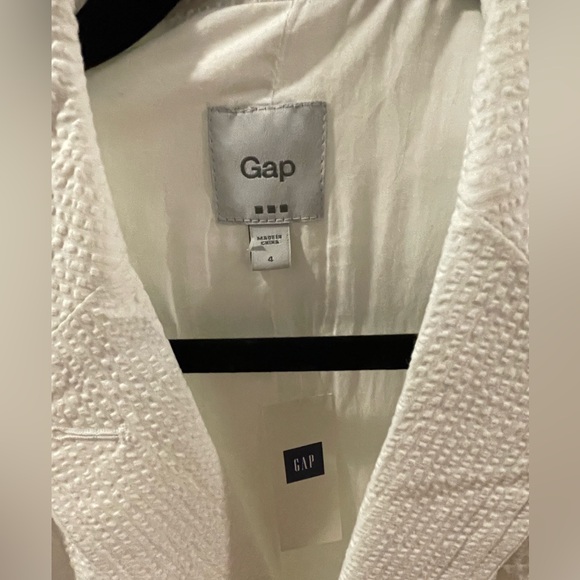 GAP women’s blazer, size 4 - Picture 11 of 12